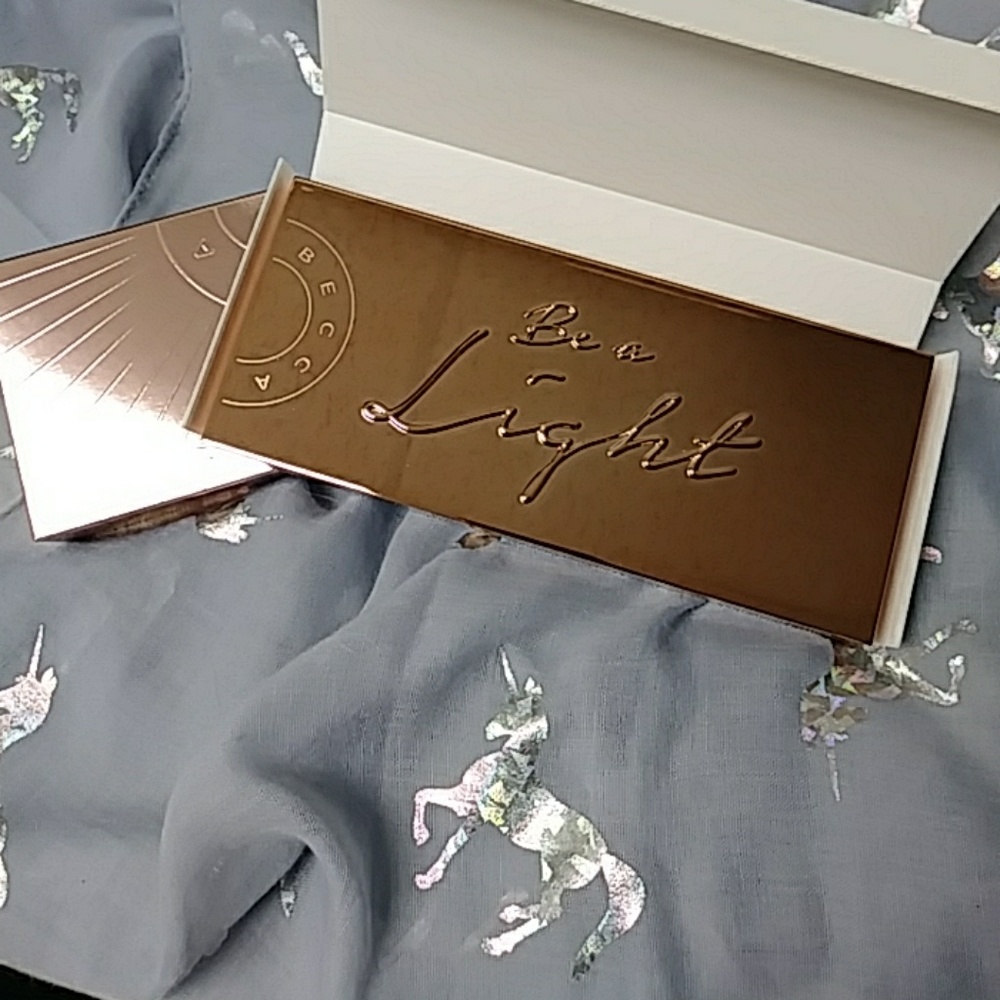 🌟 BE A LIGHT face palette medium 2 deep